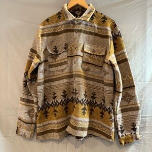 Men’s Aztec Shirt Jacket Long Sleeve Size Large Western Pattern Shacket